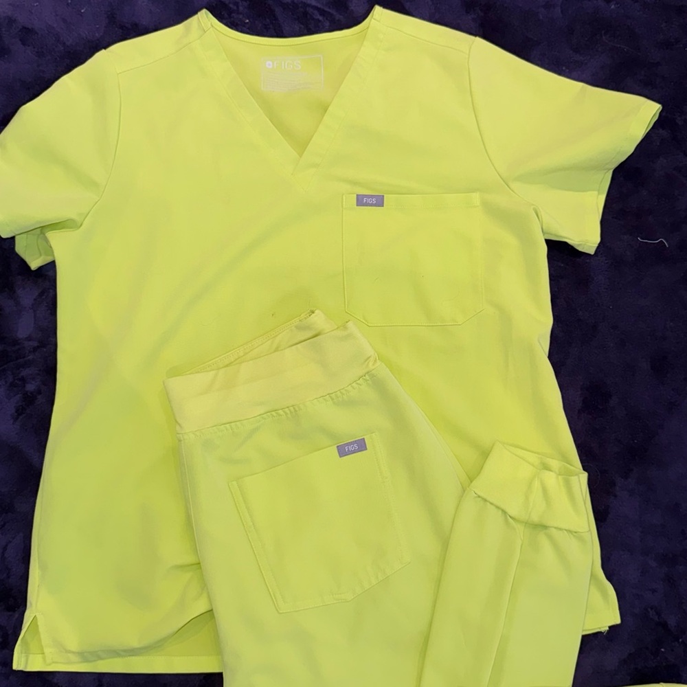 FIGS Citrine Scrub Set – Catarina™ Top L / Pants High waisted Zamora 2.0 L